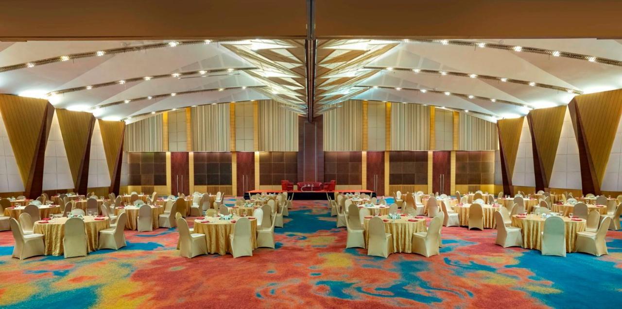 Hotel Ciputra Jakarta Managed By Swiss-Belhotel International Ngoại thất bức ảnh