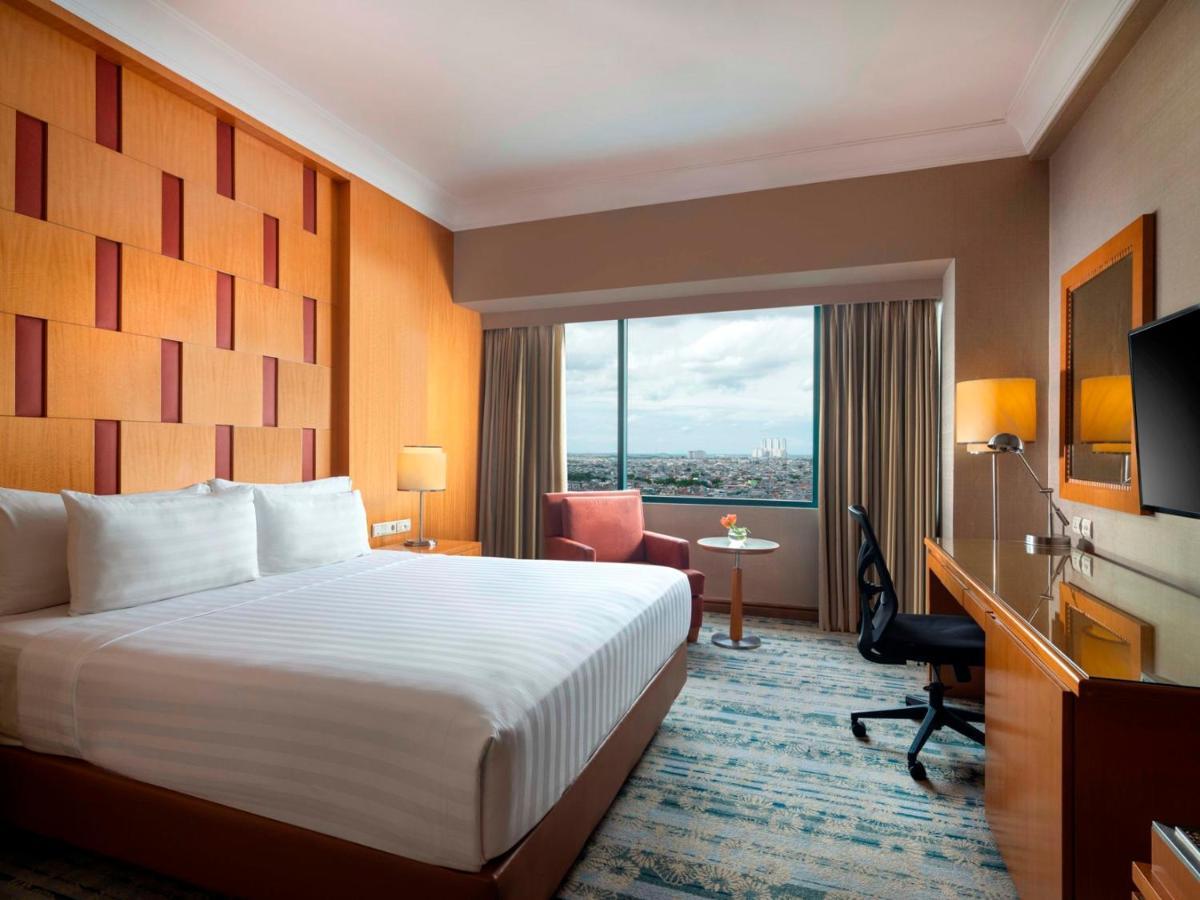 Hotel Ciputra Jakarta Managed By Swiss-Belhotel International Ngoại thất bức ảnh