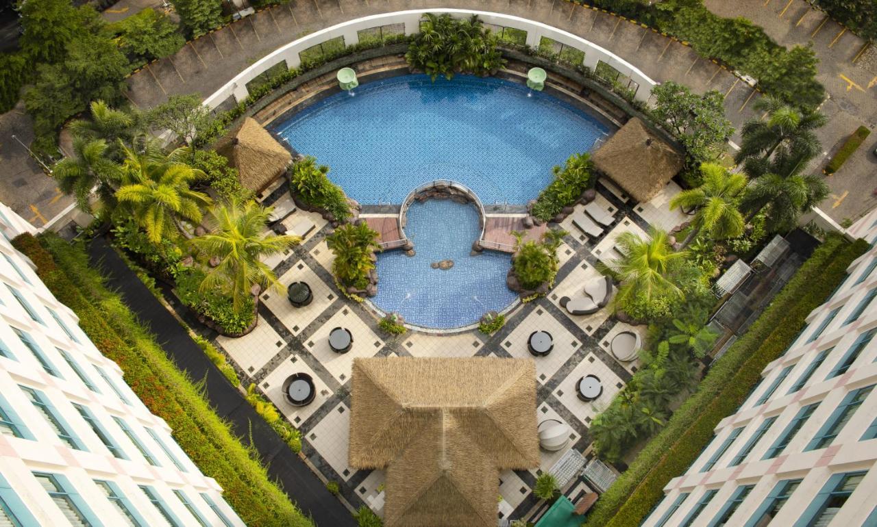 Hotel Ciputra Jakarta Managed By Swiss-Belhotel International Ngoại thất bức ảnh