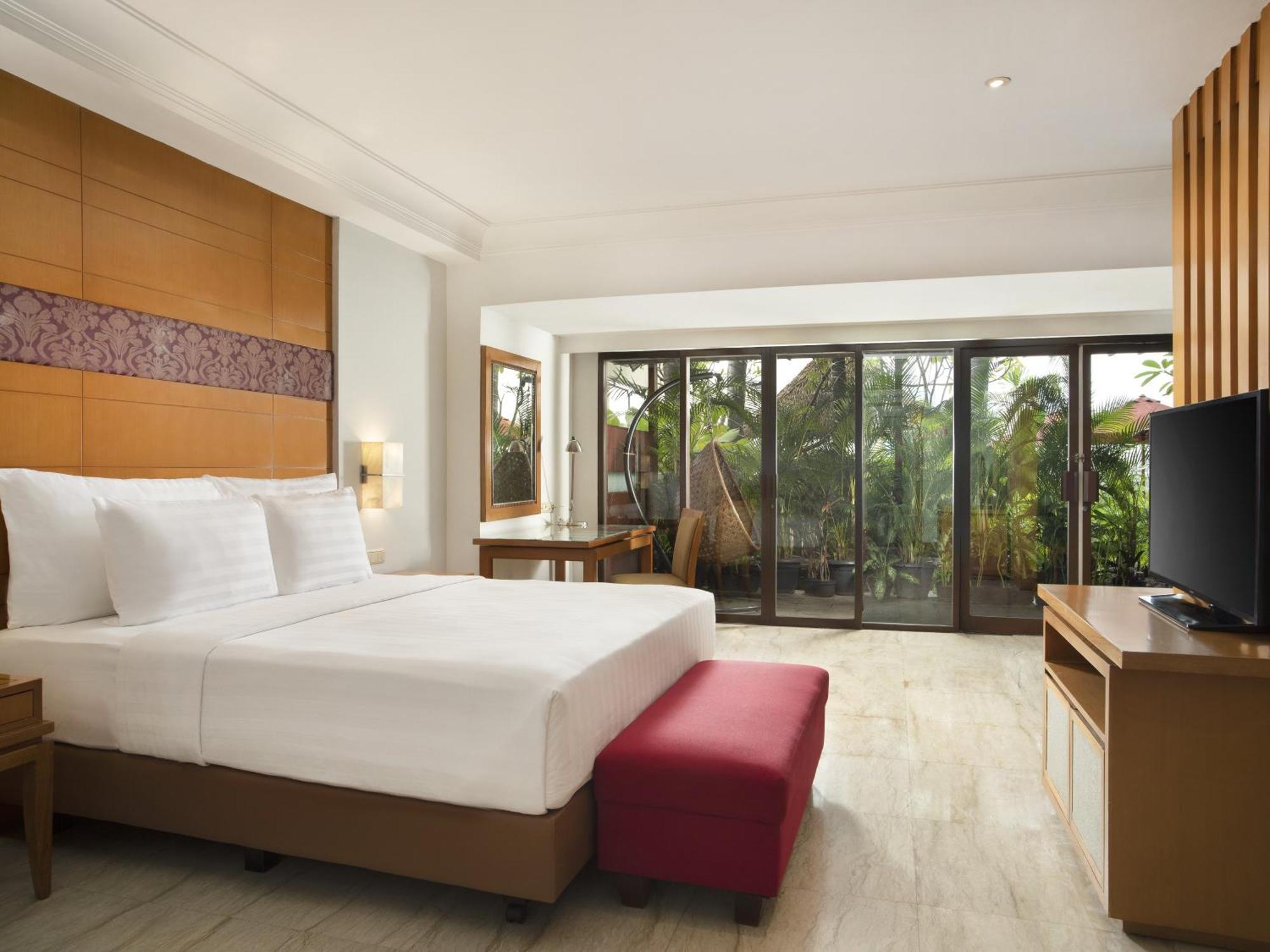 Hotel Ciputra Jakarta Managed By Swiss-Belhotel International Ngoại thất bức ảnh